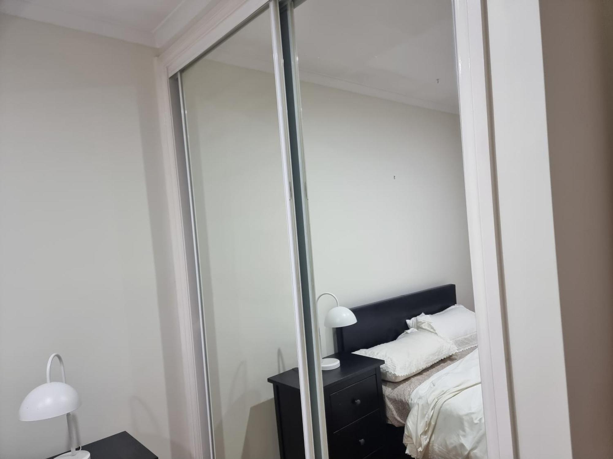 Two Separate Rooms At 34 Clarevale Clayton Ngoại thất bức ảnh